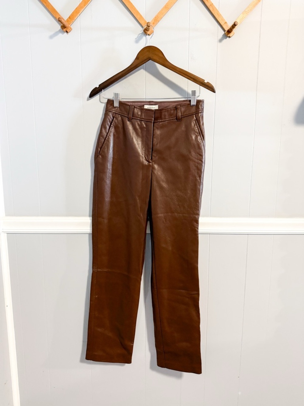 Aritzia Babaton Command vegan leather pants in coffee bean - Picture 6 of 12